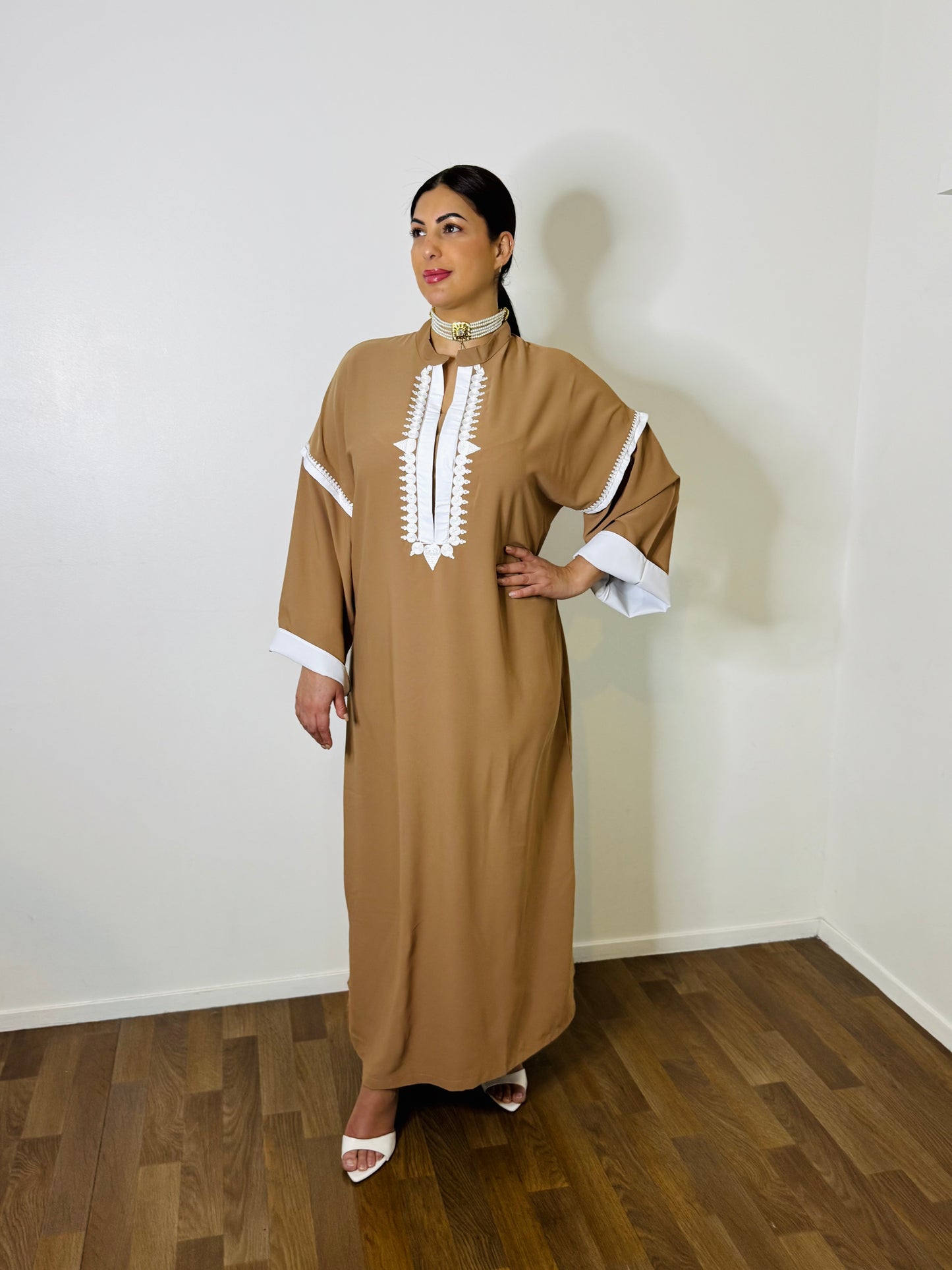 CAFTAN BEIGE