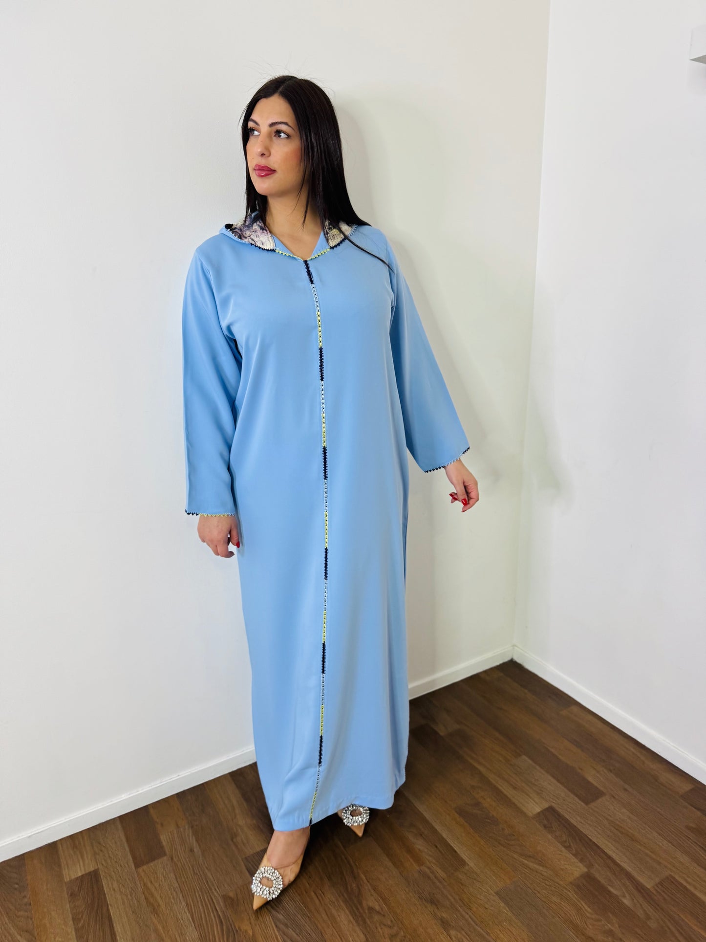 JELLABA BLEUE CAPUCHE MOTIF