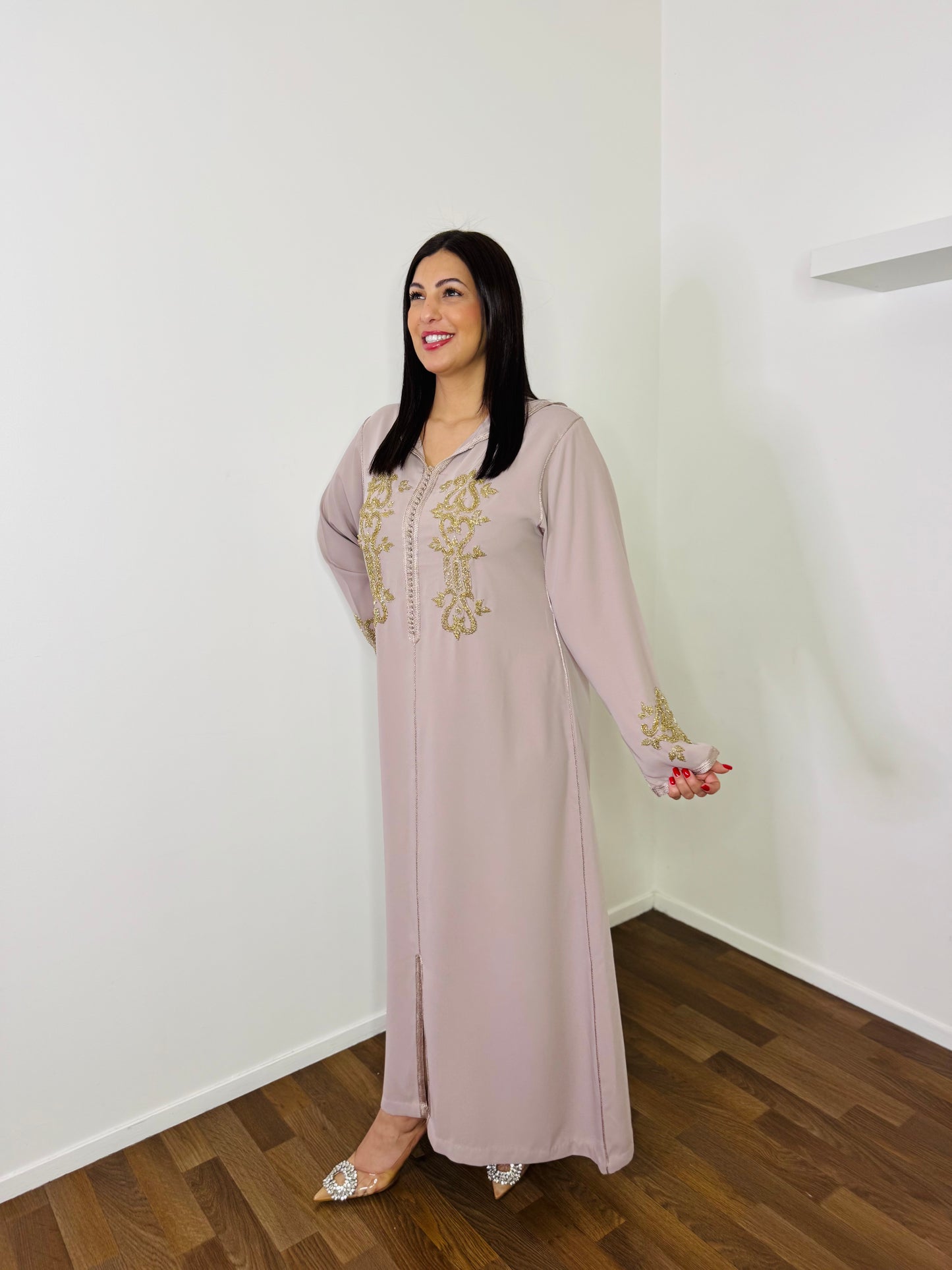 JELLABA ISRA NUDE