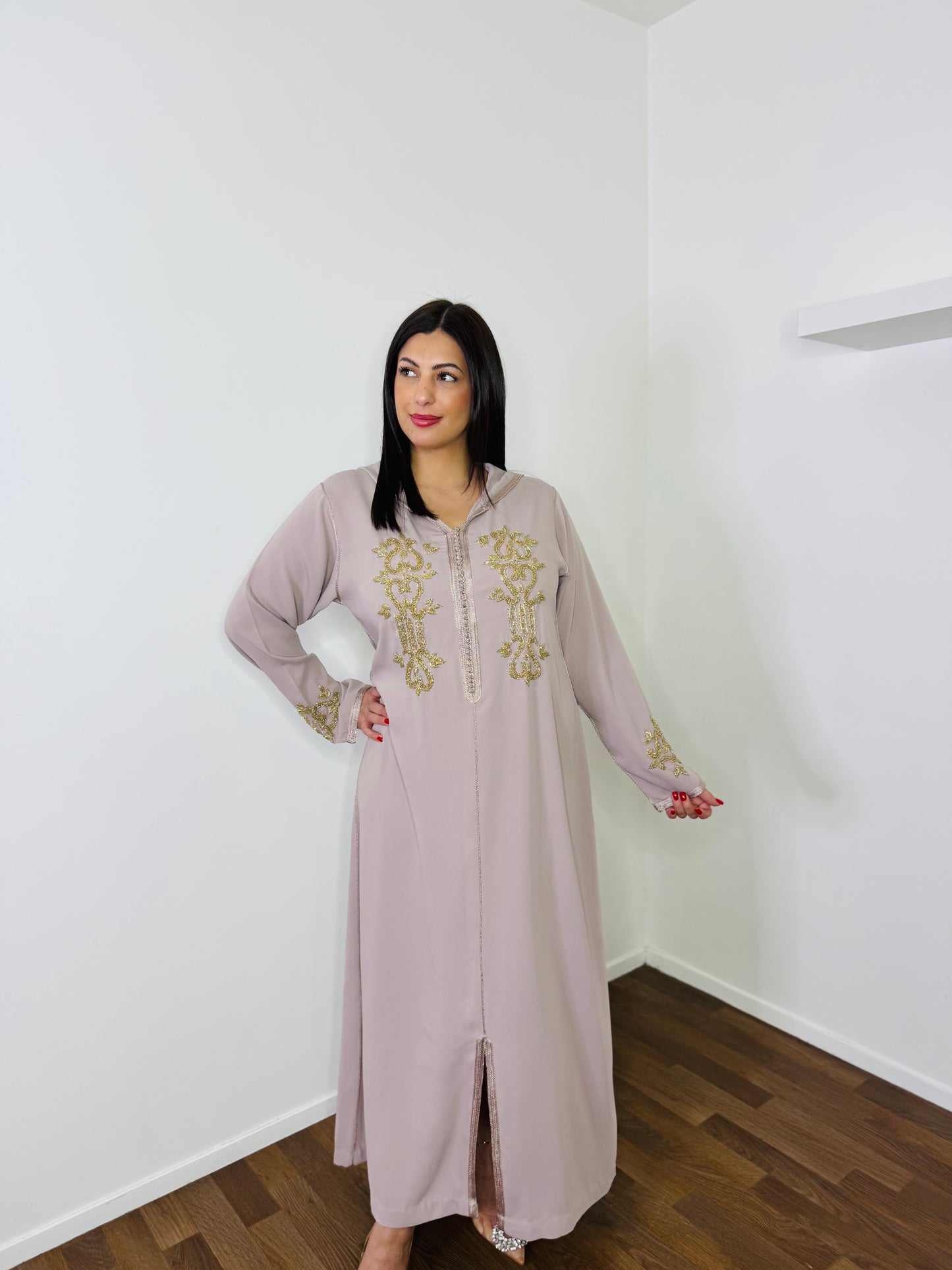 JELLABA ISRA NUDE