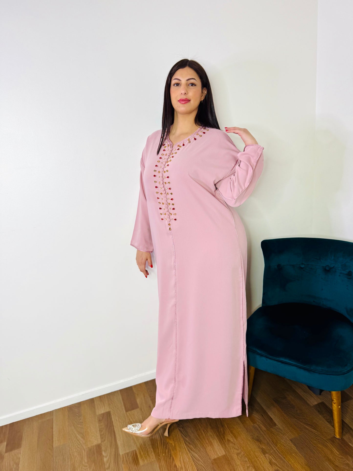 CAFTAN AVEC STRASS ROSE